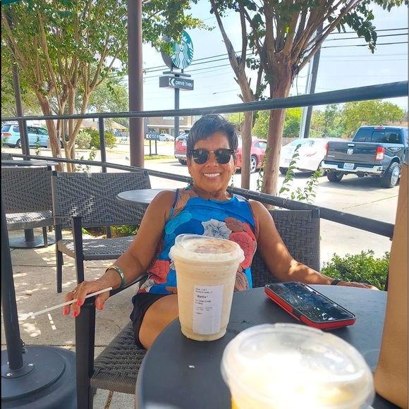 Meet your Posher, Martha - Picture 1 of 1